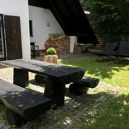Bluebird 山林小屋 克拉尼斯卡戈拉